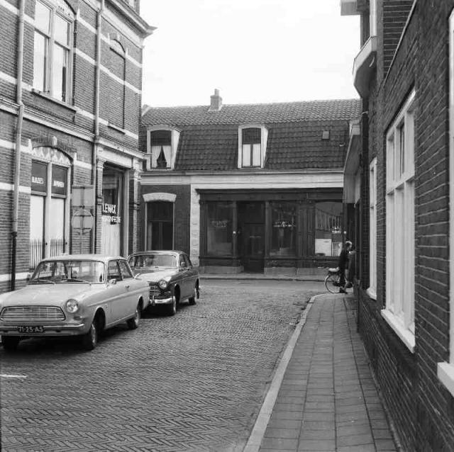 Herenstraat nr  53 …