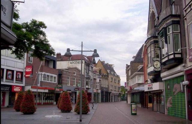 Kerkstraat 2006