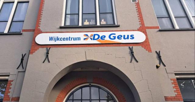Geuzenweg nr  82-84…